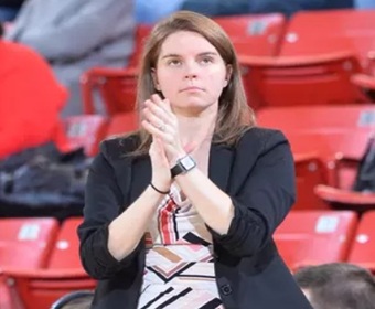 Head Coach Gayle Fulks
